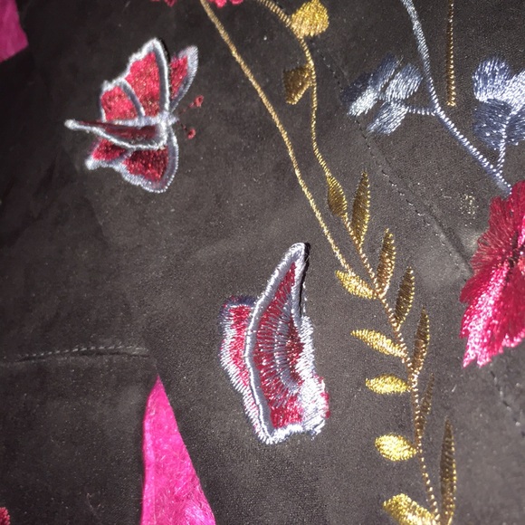 3-D butterfly embroidered black suede boots - Picture 5 of 6